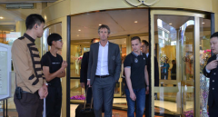 韩媒：荷兰传奇门将范德萨将会受邀出任韩国足协讲师